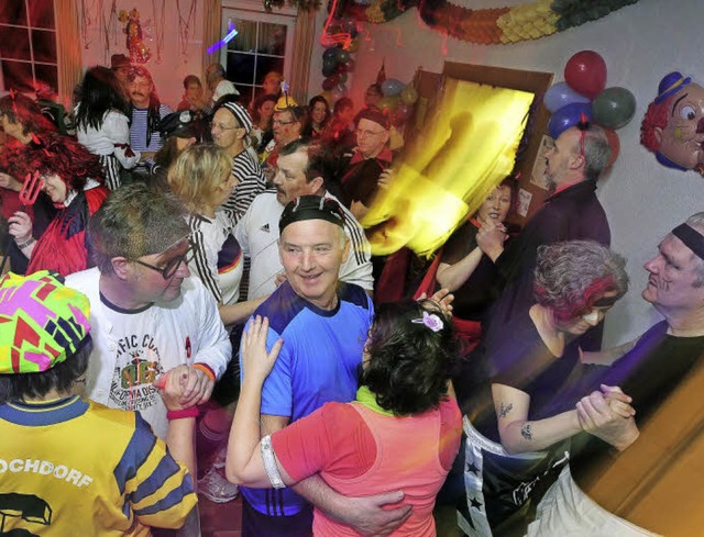 Auf der Tanzflche war es so voll wie ...Kirche nur zu Weihnachten und Ostern.   | Foto: Thomas Kunz