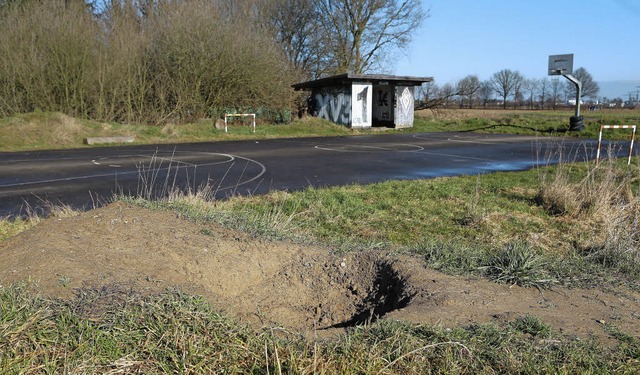 Die BMX-Anlage bei Langenwinkel ist ve...sind auch die Jugendlichen gefordert.   | Foto: chr. breithaupt