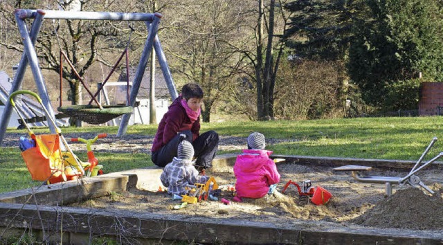 <Text>Der Spielplatz auf dem Bhl  bei...ugendlichen verunreinigt wird. </Text>  | Foto: Paul Schleer