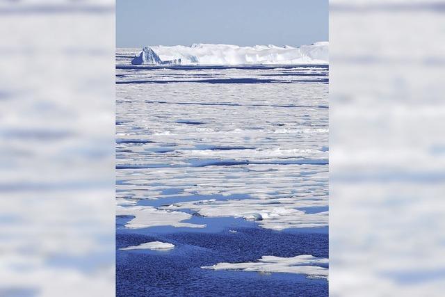 Eisschmelze heizt Arktis ein