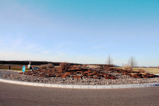 Der leere Kreisel nach dem Abbau...  | Foto: Adelbert Mutz