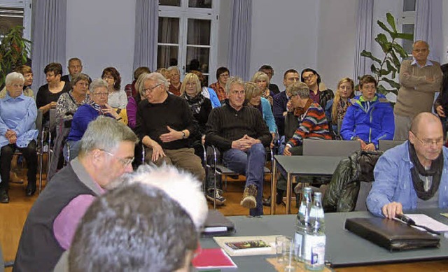 Gut besucht war die Gemeinderatssitzung in Todtnau am Donnerstagabend.  | Foto: Ulrike Jger