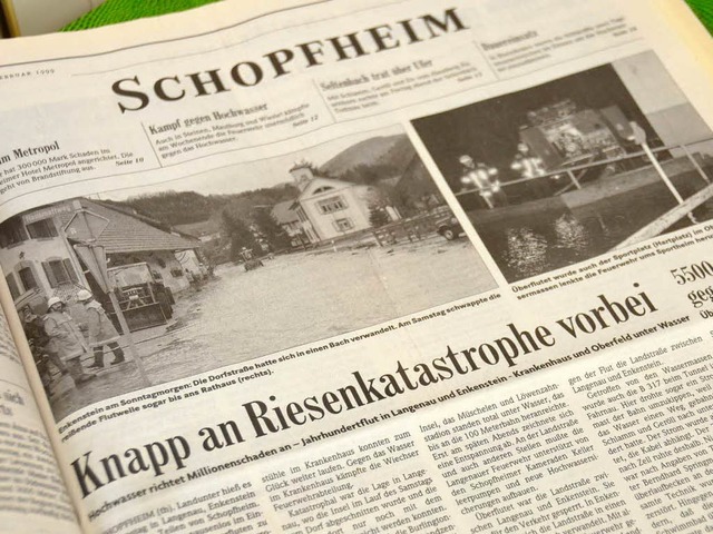 So berichtete die Badische Zeitung  ber die Flut.   | Foto: Schubert/H