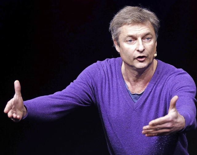 Arme stets in Bewegung: Alfred Dorfer   | Foto: Wolfgang Grabherr