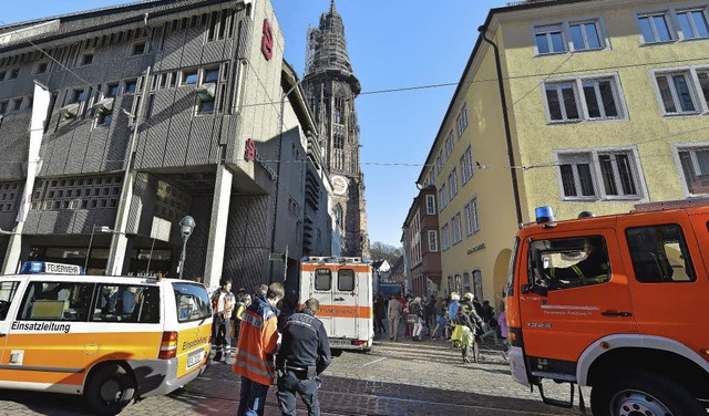 Mehrere Personen sind durch Reizgas verletzt worden.   | Foto: M. Bamberger