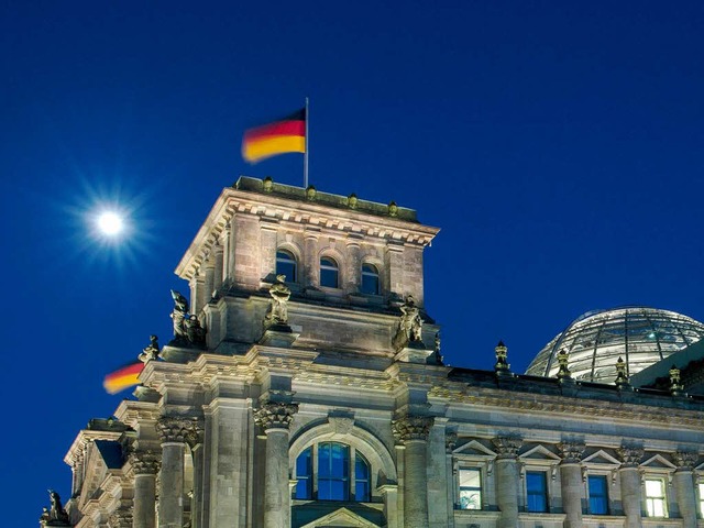 Mssen Abgeordnete, die im Berliner Bundestag sitzen, Immunitt genieen?  | Foto: dpa