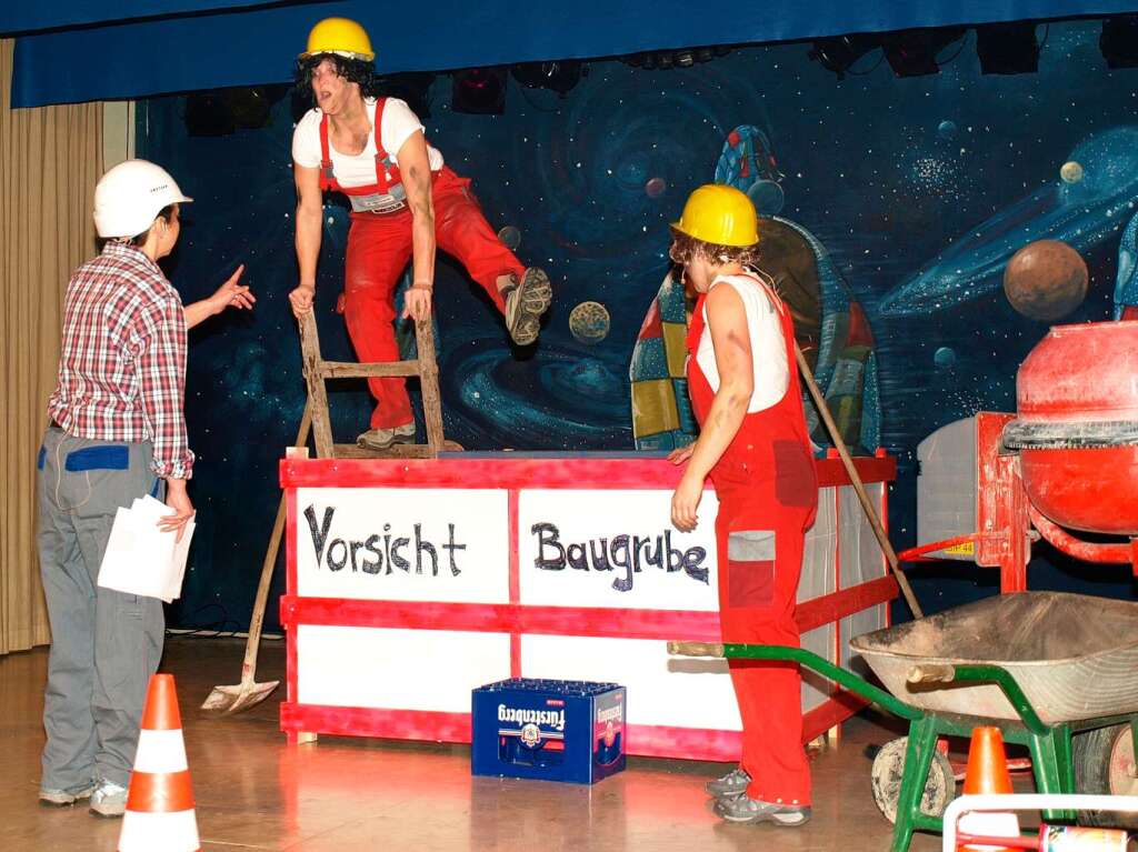 Bunter Abend des SV Nordweil in der Herrenberghalle: das Narrenpublikum hatte seinen großen Spaß. Bunter Abend des SV Nordweil in der Herrenberghalle: das Narrenpublikum hatte seinen großen Spaß.