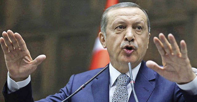 Premierminister Erdogan kndigte an, g...on Telefonaten auf Youtube vorzugehen.  | Foto: AFP