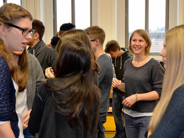 Die Lust auf Frankreich wecken: Alice ...e von rechts) ist das am HTG gelungen.  | Foto: Felix Held