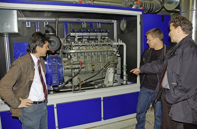 Im Januar 2008 nahm Projektleiter Thom...zt steht der Austausch des Motors an.   | Foto: Ralf Morys