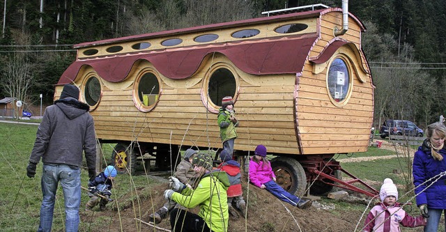 Eine tolle Errungenschaft ist der Hobb...Eulennest&#8220;-Gelnde in Bleibach.   | Foto: Karin Heiss