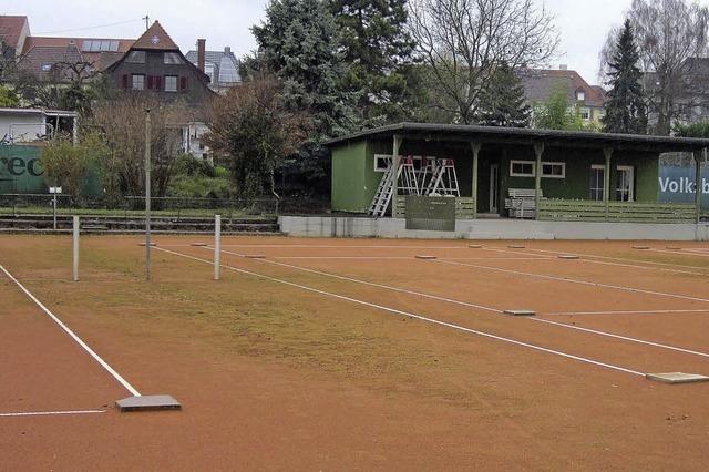 Standortsuche fr Tennishalle luft an