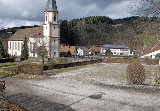 Machbar: Ein behindertengerechter Parkplatz hinter der Kirche in Schweighausen.  | Foto: Heidi Fssel