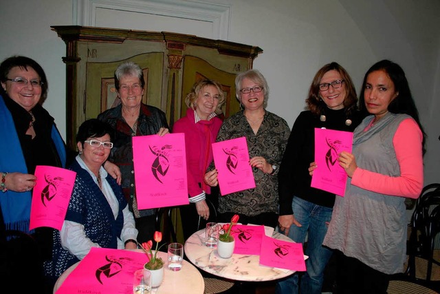 Die Organisatorinnen der Waldkircher Feminale.  | Foto: Karin Hei