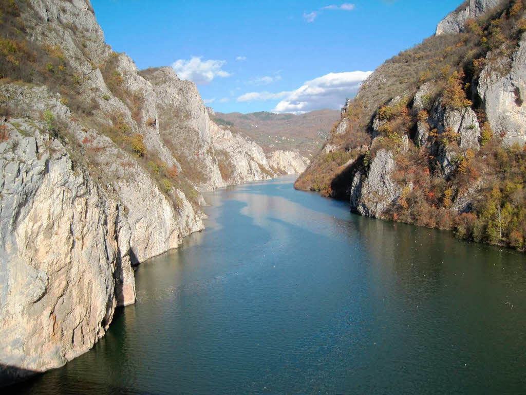 Stausee der Drina in Bosnien-Herzegowina