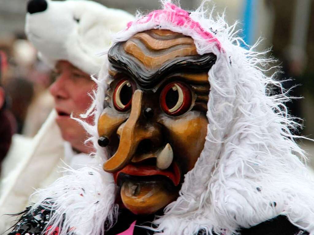 Buntes Treiben in der Kurstadt: der Bad Krozinger Fasnet-Umzug 2014