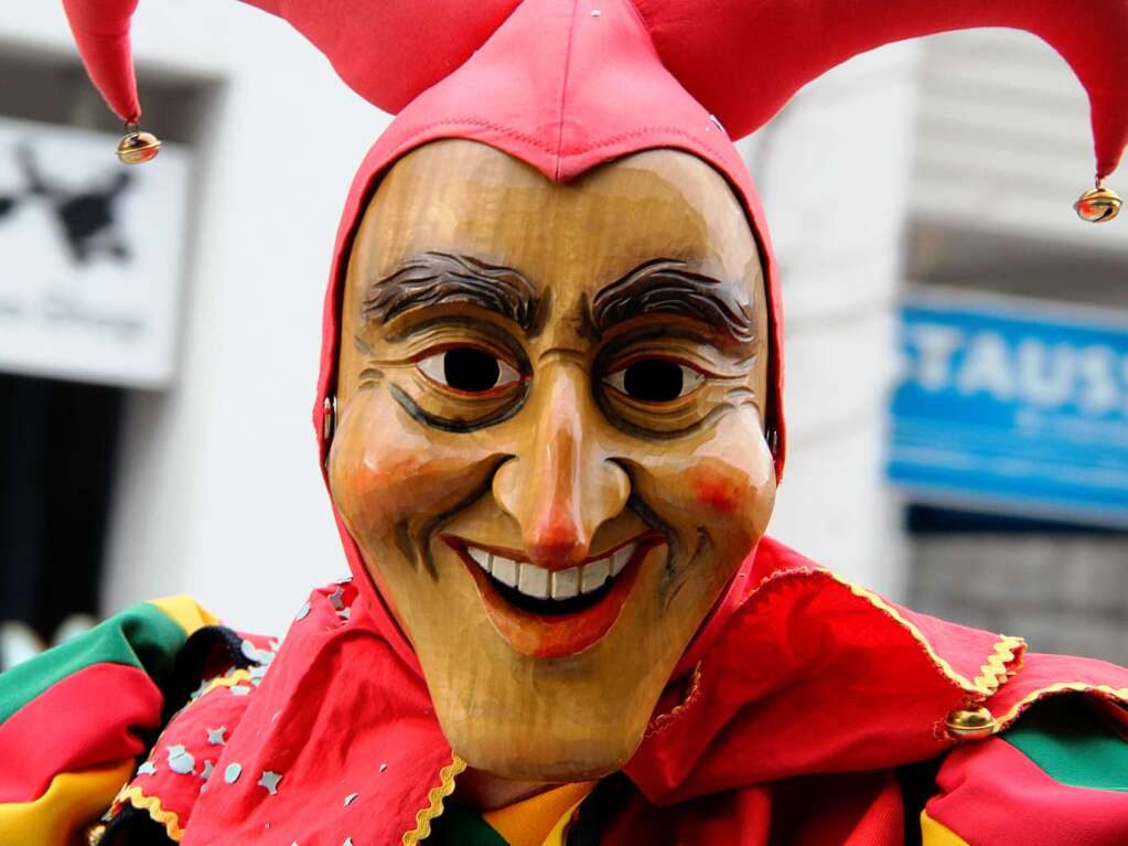 Buntes Treiben in der Kurstadt: der Bad Krozinger Fasnet-Umzug 2014