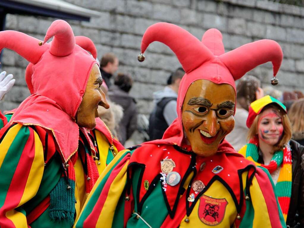 Buntes Treiben in der Kurstadt: der Bad Krozinger Fasnet-Umzug 2014