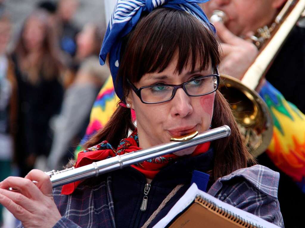 Buntes Treiben in der Kurstadt: der Bad Krozinger Fasnet-Umzug 2014