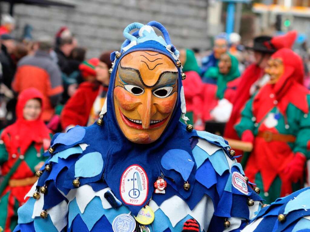 Buntes Treiben in der Kurstadt: der Bad Krozinger Fasnet-Umzug 2014