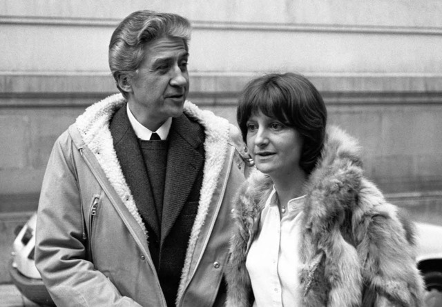 Alain Resnais und seine Frau Florence Malraux 1977 in Paris  | Foto: AFP