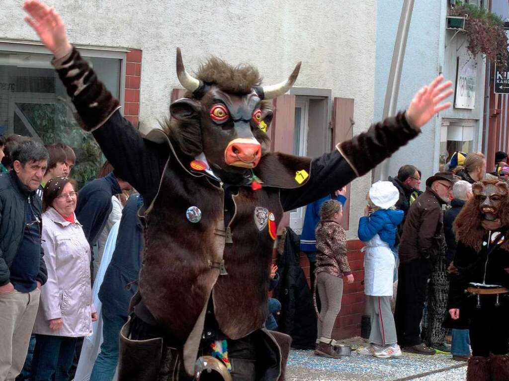 Spa hatten Alt und Jung beim Umzug in Kandern am Fasnachtssonntag.