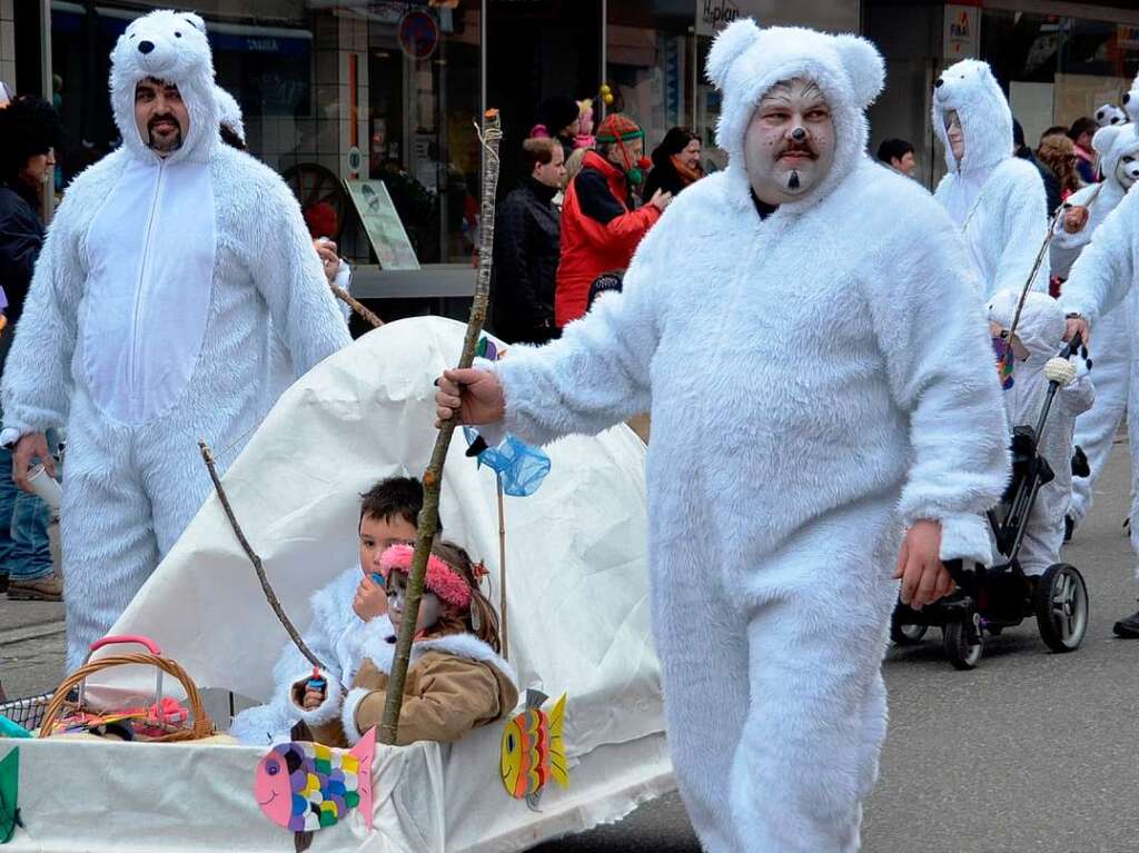 Viel Fantasie und Kreativitt bewiesen die nrrischen Gruppen beim Kinderumzug. Auch die Zuschauer hatten ihren Spa.