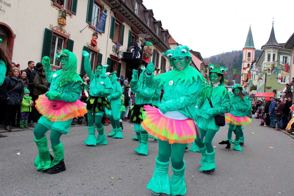 Beim Fasnachtsumzug in Zell kamen die Zuschauer aus dem Staunen nicht heraus