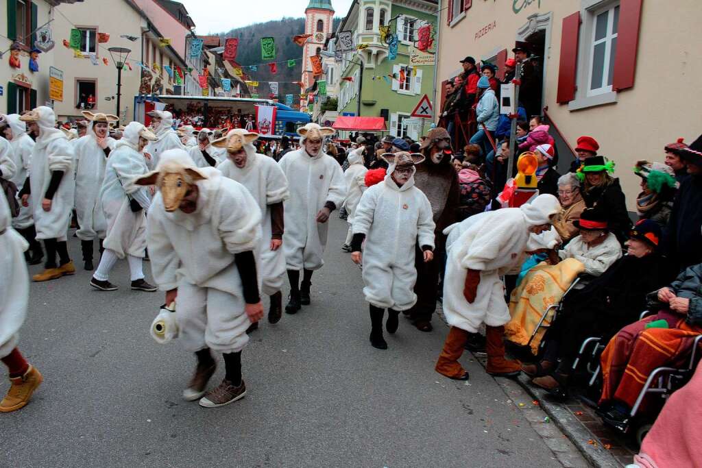 Beim Fasnachtsumzug in Zell kamen die Zuschauer aus dem Staunen nicht heraus