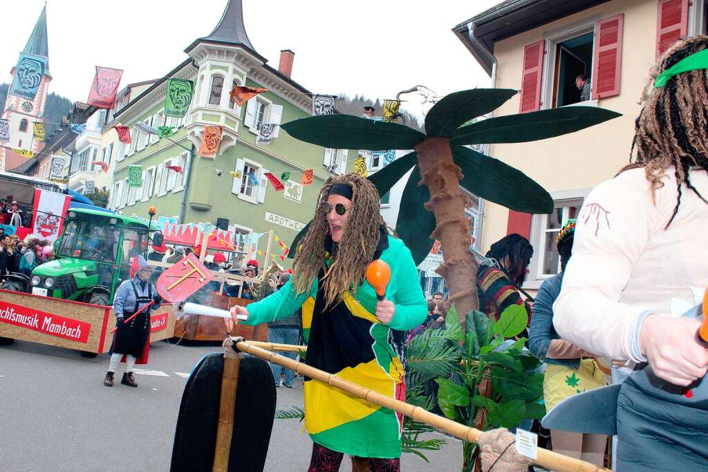 Beim Fasnachtsumzug in Zell kamen die Zuschauer aus dem Staunen nicht heraus