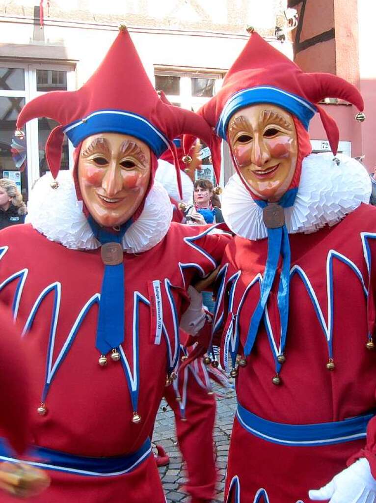 Fasnetsunndig in Endingen: Buntes Treiben beim großen Jokiliumzug am Nachmittag. Fasnetsunndig in Endingen: Buntes Treiben beim großen Jokiliumzug am Nachmittag.