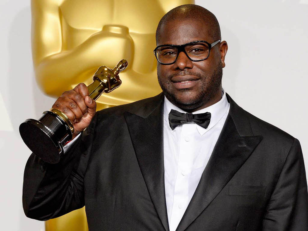 Bester Film wurde „12 Years a Slave“. Regisseur Steve McQueen mit seinem Oscar.
