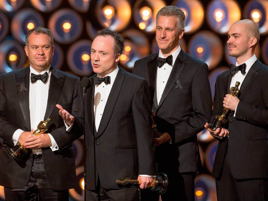 Und wieder ein Oscar auf das Konto von „Gravity“: Fr die besten Spezialeffekte wurden prmiert (von links): Neil Corbould, Tim Webber, David Shirk und Chris Lawrence.
