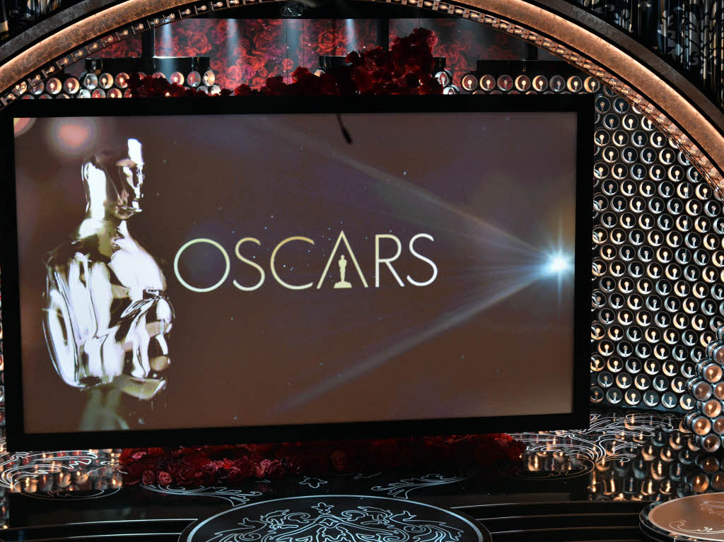 Stars und Sternchen, Glitzer und Glamour: Bei der Oscar-Verleihung zhlt ein gutes Outfit fast so viel wie eine gold schimmernde Trophe in der Hand.