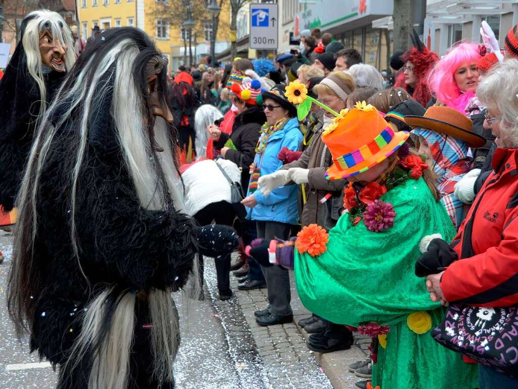 Umzug am Fasnetmendig in Neustadt