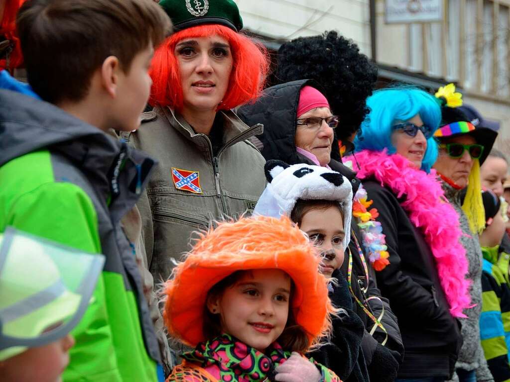 Umzug am Fasnetmendig in Neustadt