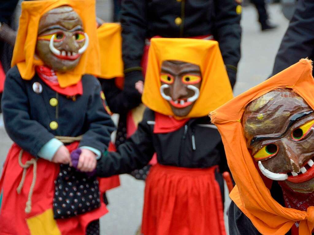 Umzug am Fasnetmendig in Neustadt