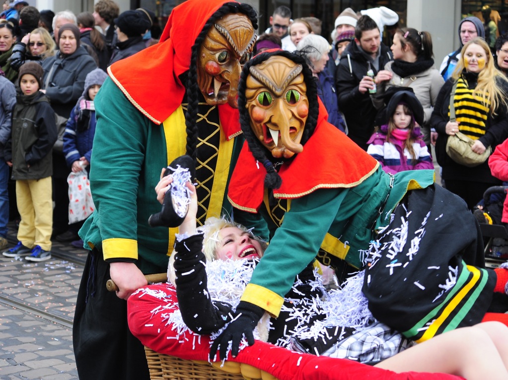 Rosenmontagsumzug in Freiburg