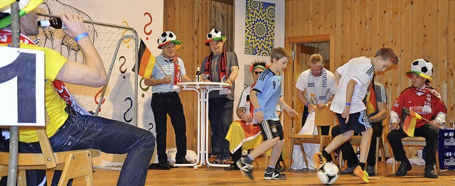 Ein WM-Endspiel in St. Mrgen - auch das ist an Fasnet mglich.  | Foto: Alexandra Wehrle