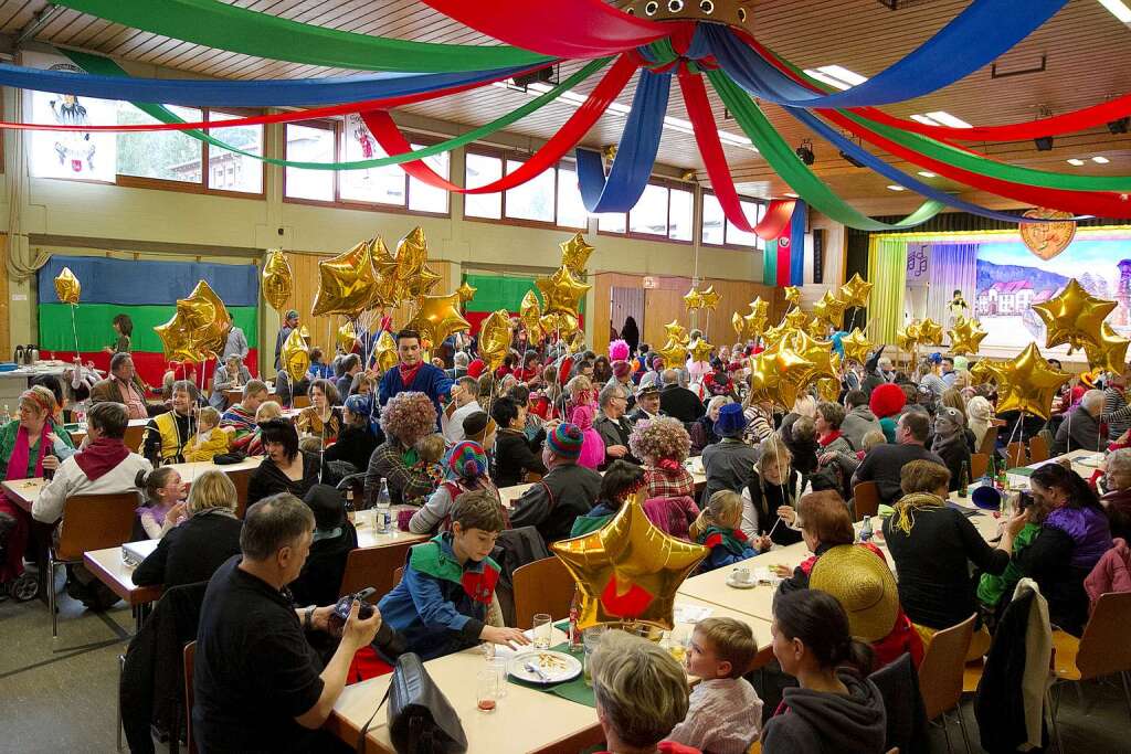 Am Fasnetmontag fand der traditionelle Kinderumzugder Oberwindemer Spitzbuebe statt.