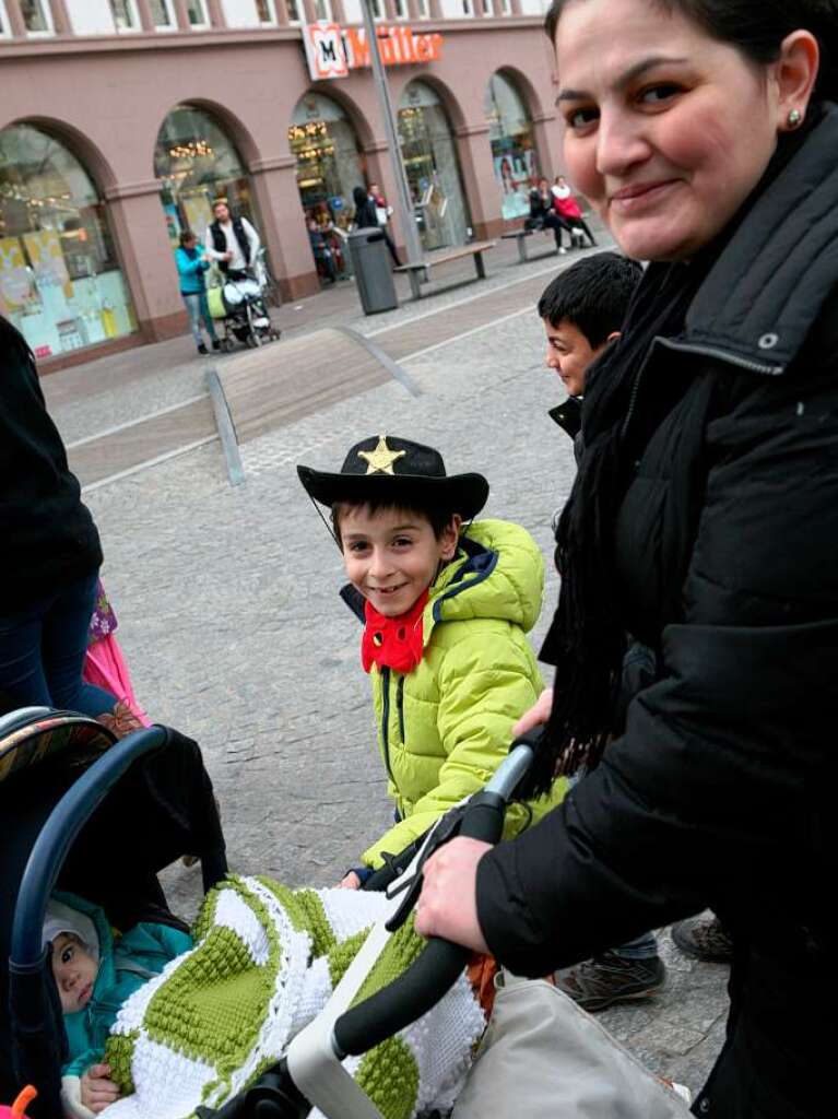 Impressionen vom Kinderumzug der Lahrer Narrenzunft.