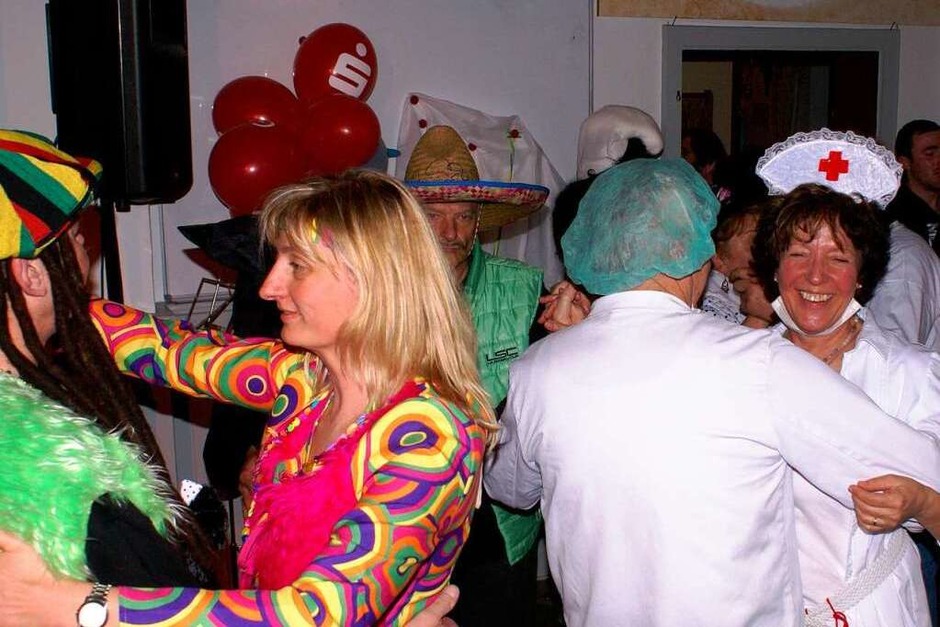 Impressionen vom Fasnachtsmontagsball der Altenschwander Landfrauen Impressionen vom Fasnachtsmontagsball der Altenschwander Landfrauen
