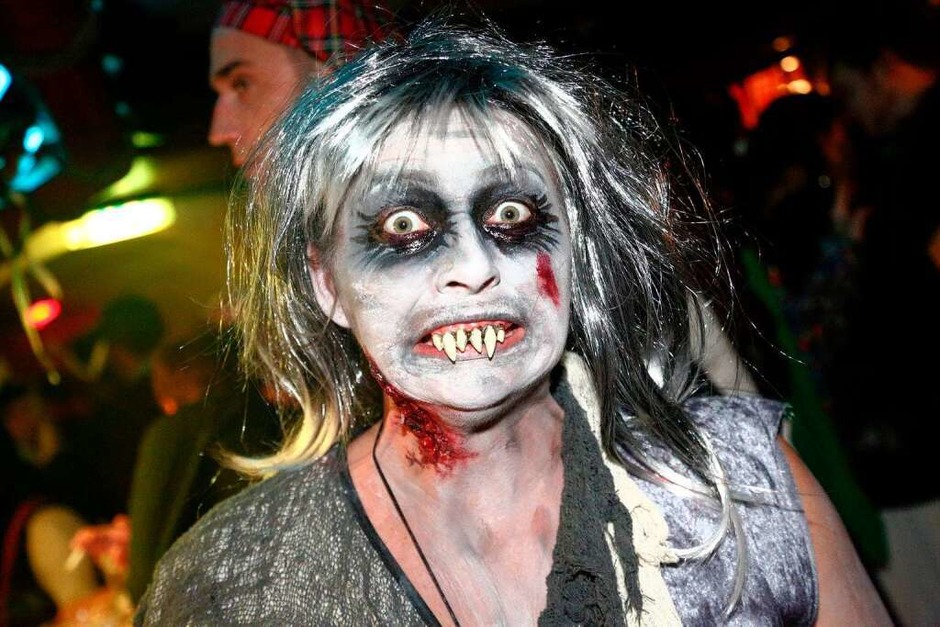 Kneipenfasnacht in Freiburg – Närrisches Tacheles (Foto: Oswald Jonas) Kneipenfasnacht in Freiburg – Närrisches Tacheles (Foto: Oswald Jonas)
