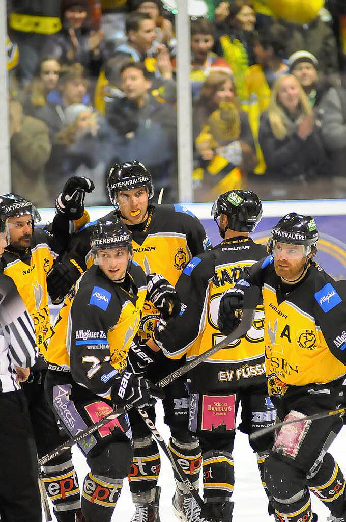 EHC Freiburg schlgt EV Fssen 5:3