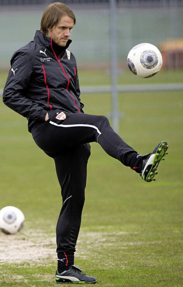 Ball hoch halten geht noch: Thomas Schneider  | Foto: dpa
