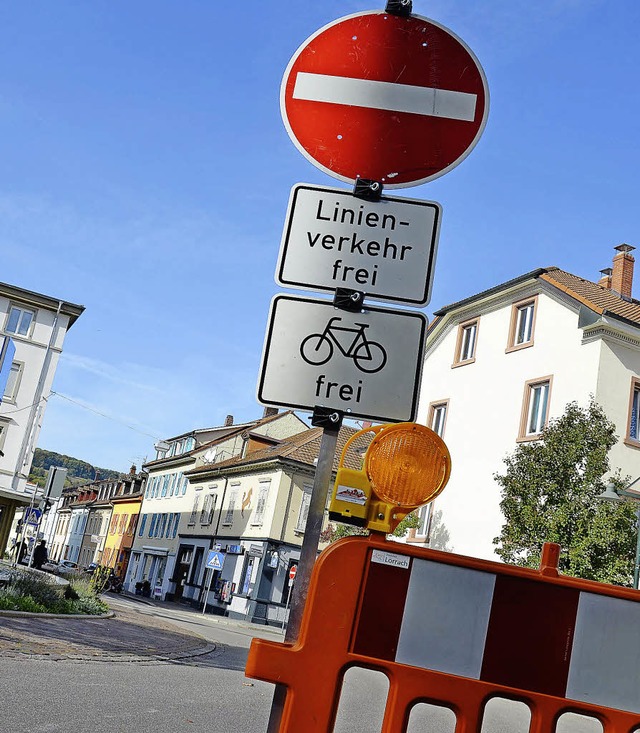 Der Verkehr in Lrrach bewegt die Gemter.   | Foto: Trenz