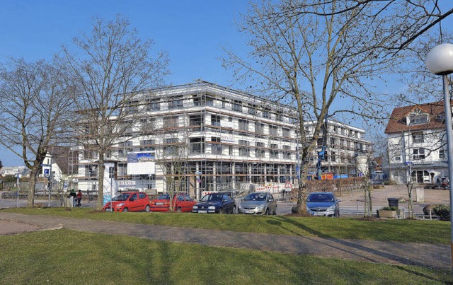 7,5 Millionen Euro hat der Gebuderiegel gekostet, der  in Hochdorf entstand.   | Foto: rita Eggstein