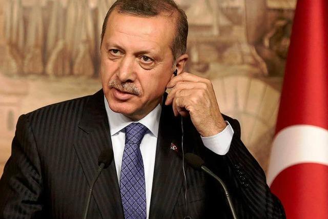 Trkei: Erdogan droht mit Facebook-Verbot