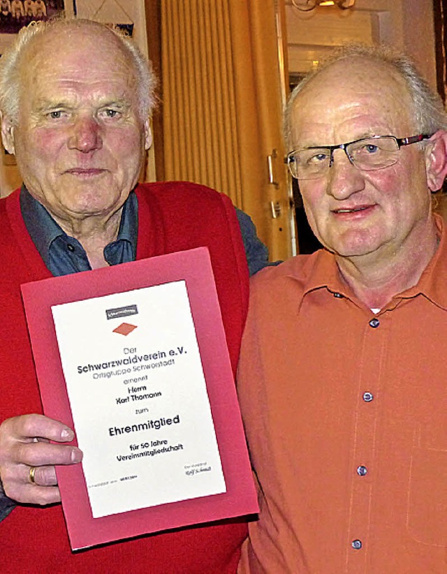 <Text>Karl Thomann (links) und Rolf Sc...5 Jahre Mitgliedschaft geehrt.</Text>   | Foto: Arndt
