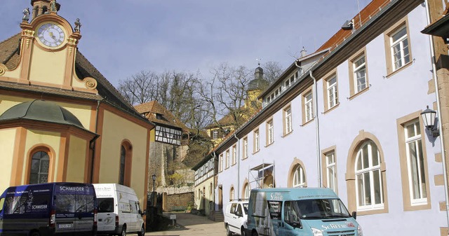 Auen fertig, innen laufen im Rathaus die letzten Arbeiten.  | Foto: heidi fssel